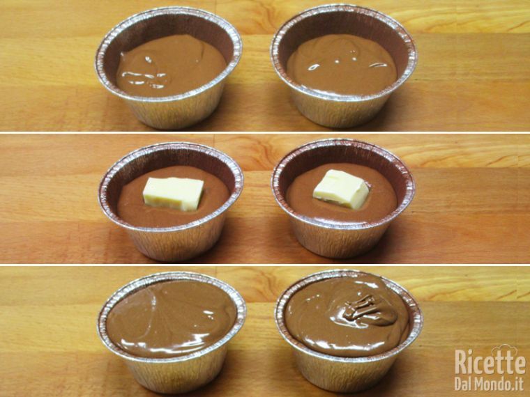 Riempire gli stampini e mettere al centro un pezzo di cioccolato