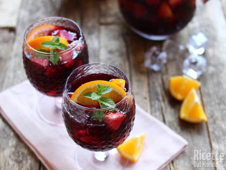 Sangria, la ricetta originale spagnola. Fresca e dissetante!