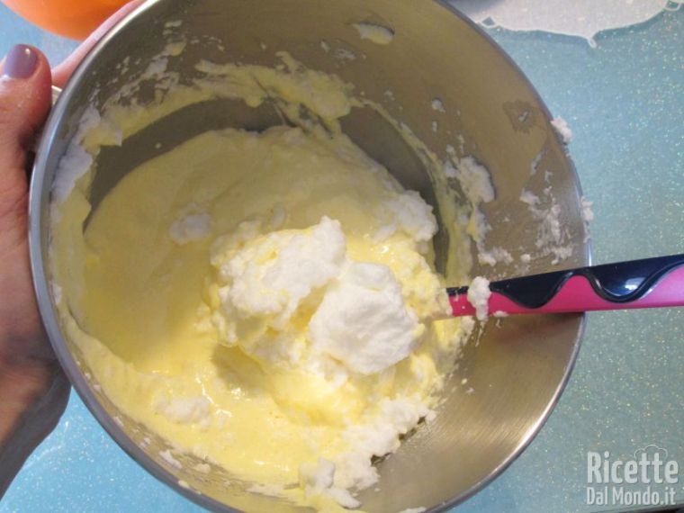 Pan di spagna senza lievito 4