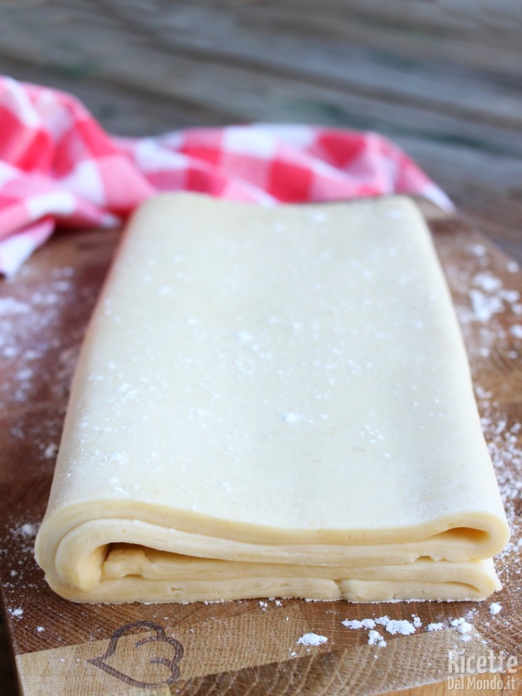 Ricetta pasta sfoglia fatta in casa