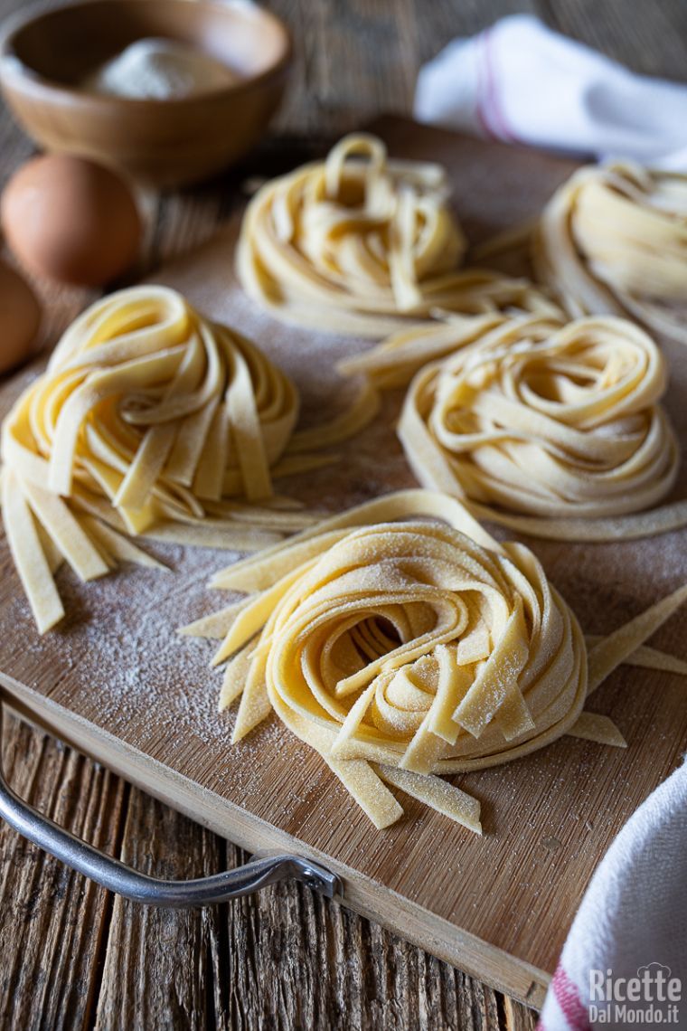 Ricetta tagliatelle all'uovo emiliane