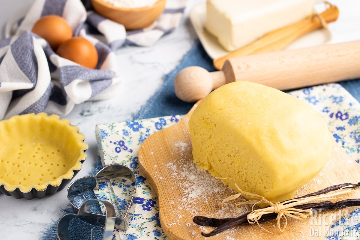Pasta frolla, la ricetta per farla a mano o con il mixer