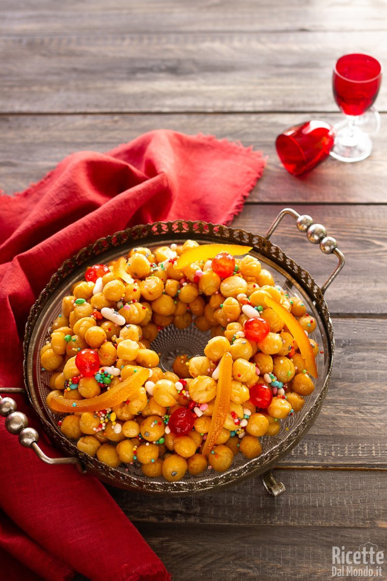 Ricetta struffoli napoletani