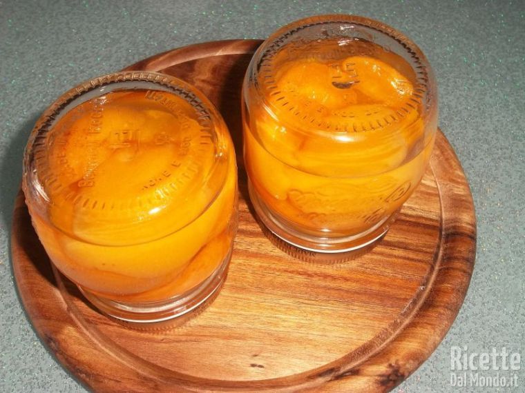 Albicocche 10