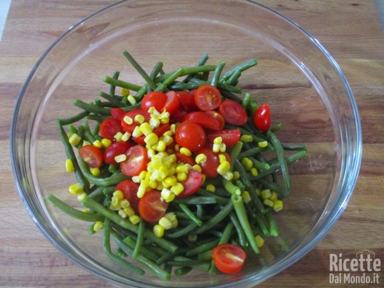 Insalata di fagiolini, tonno e uova 3
