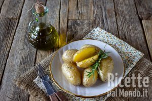 Patate al microonde, pronte in 7 minuti!