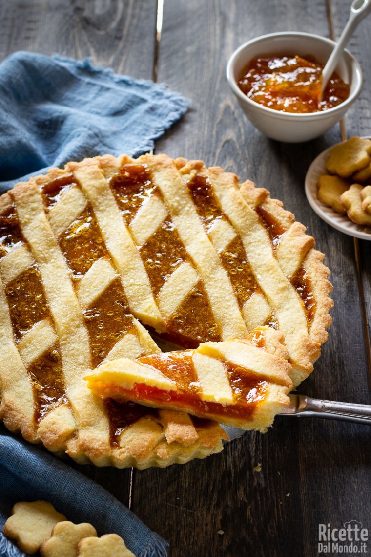 Crostata alla confettura di albicocche fatta in casa