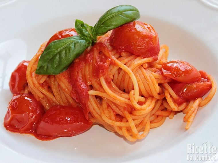 Spaghetti al Pomodoro