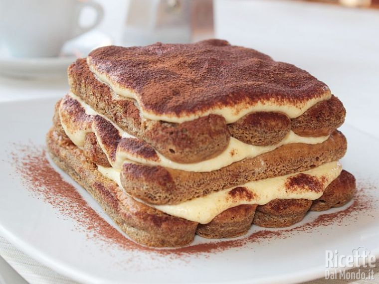 Servire il Tiramisù Freddo