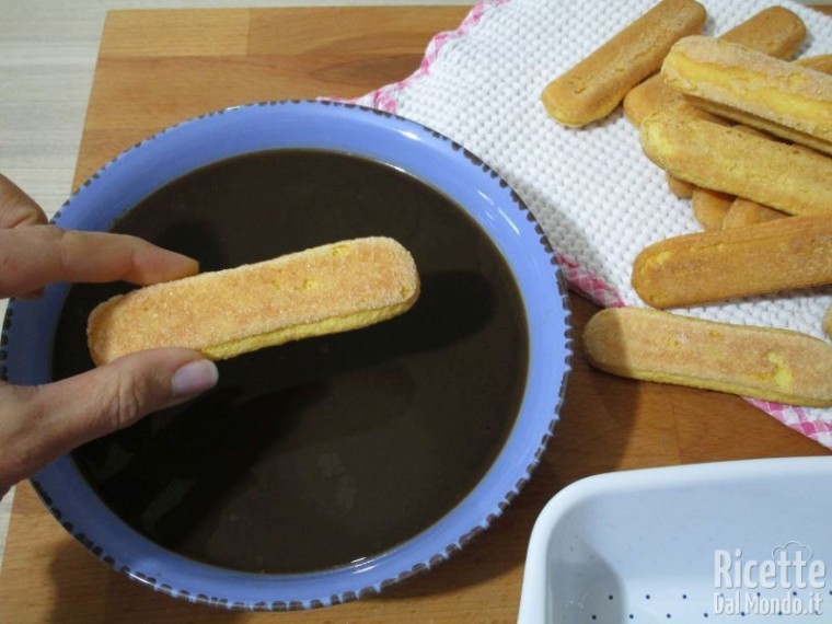 Dolce al cucchiaio ricotta e caffè 5