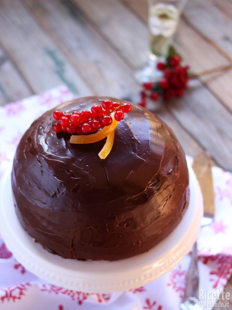 Dolce di riciclo con pandoro