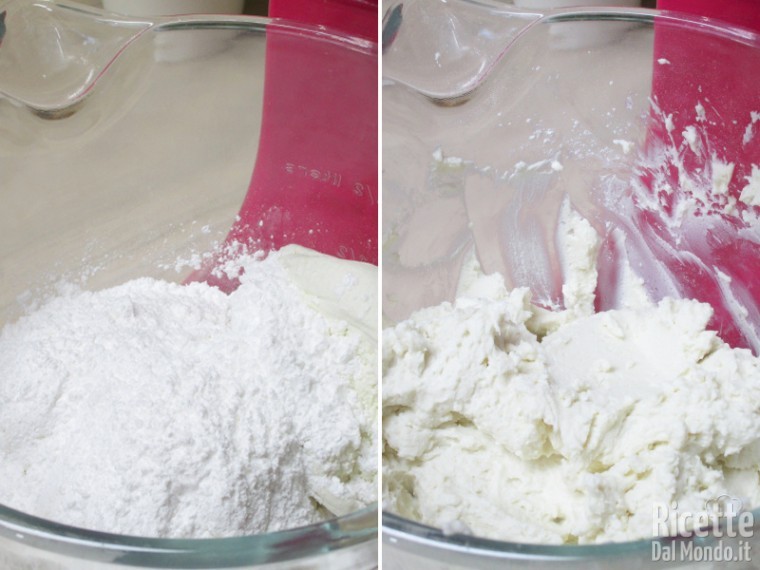 Montare la ricotta insieme allo zucchero, con le fruste