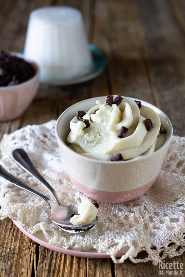 Come fare la crema di ricotta pronta in 5 minuti