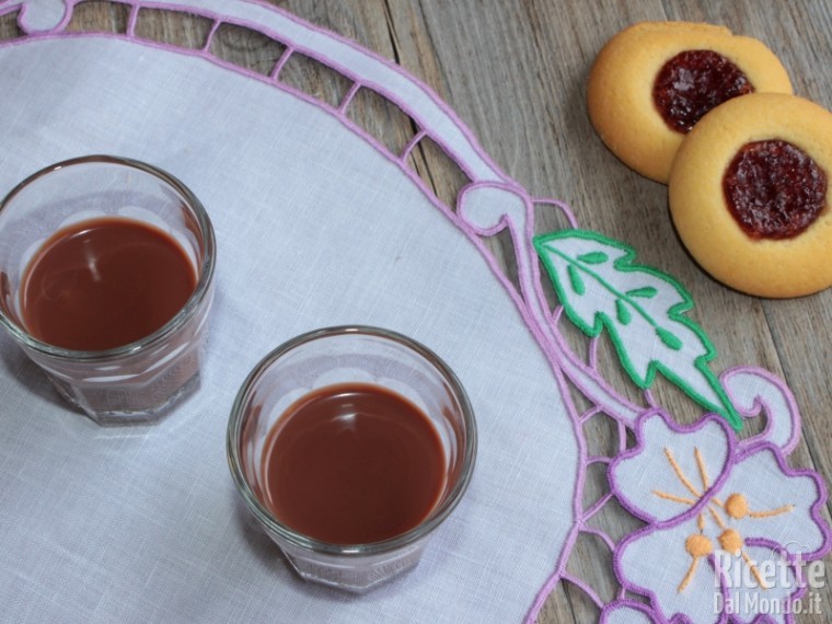 Ricetta liquore al cioccolato fondente