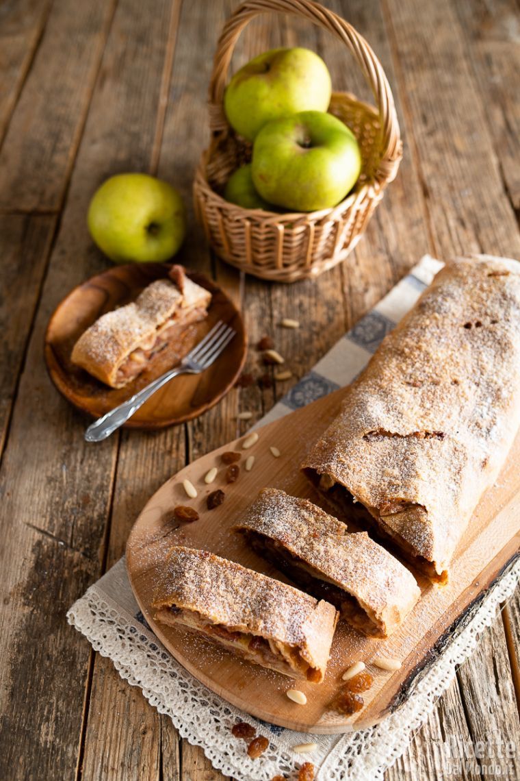 Ricetta strudel di mele (apfelstrudel tirolese)