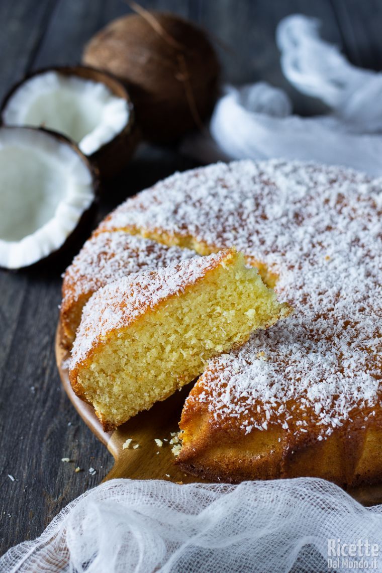 Torta al cocco morbidissima
