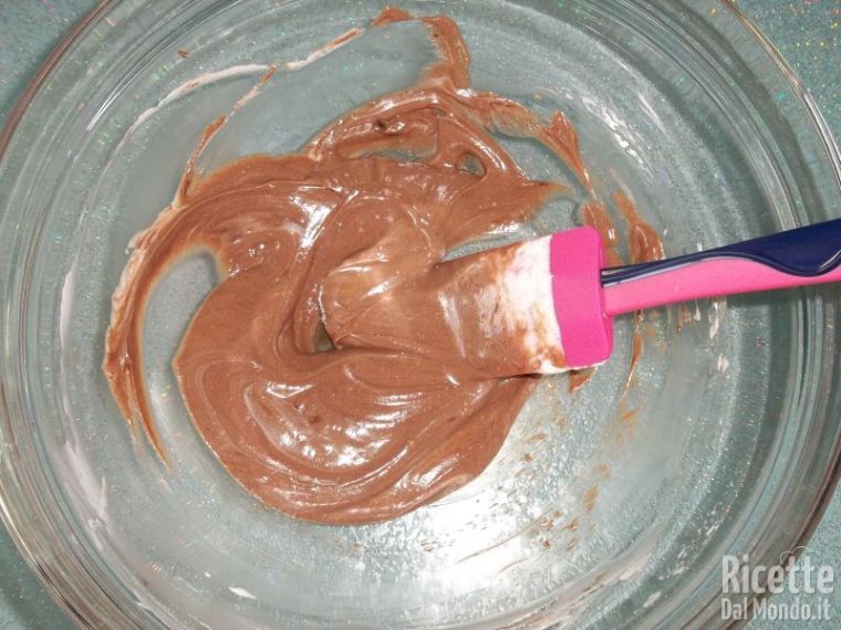 Cannolo con crema di ricotta e nutella 7