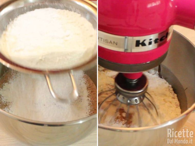 Aggiungere gli ingredienti secchi