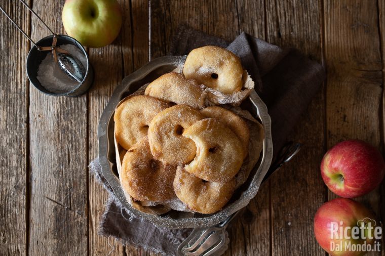 Frittelle di mele perfette (Pronte in 10 minuti!)