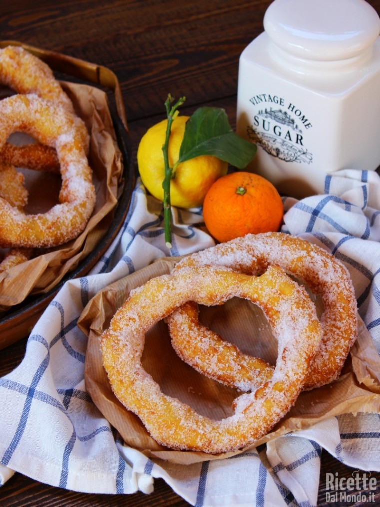 Come fare le zeppole sarde