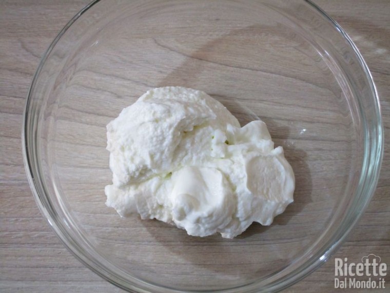 Salsa allo yogurt greca 6