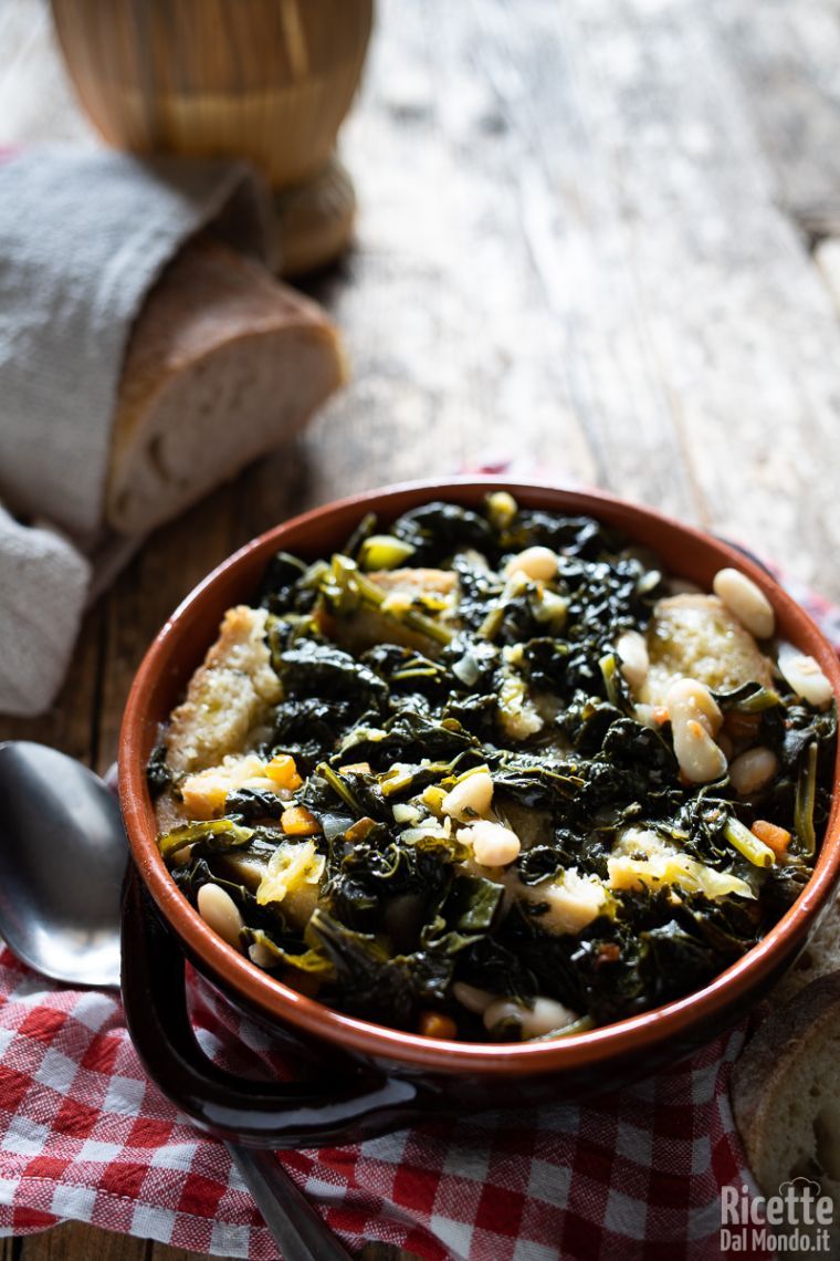 Come fare la ribollita, la minestra tradizionale toscana