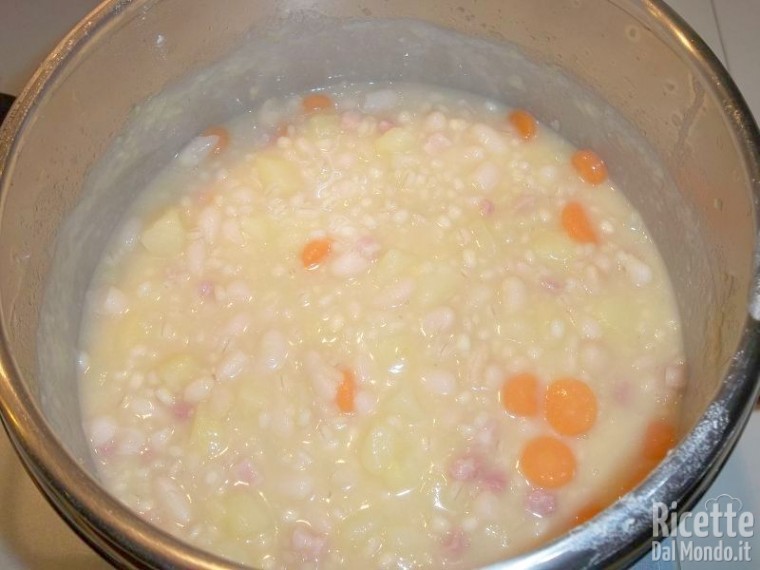 Zuppa di orzo e fagioli 13