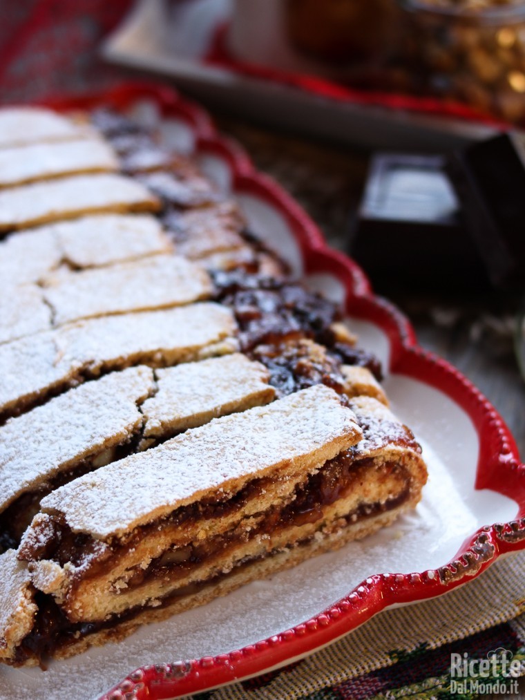 Come fare i biscotti strudel marmellata e frutta secca