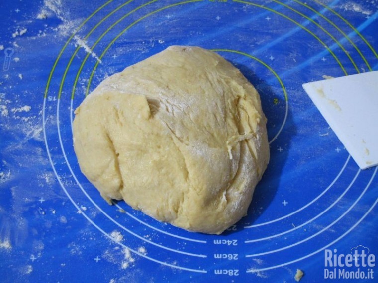 Brioche dolce del mattino di Natale 5