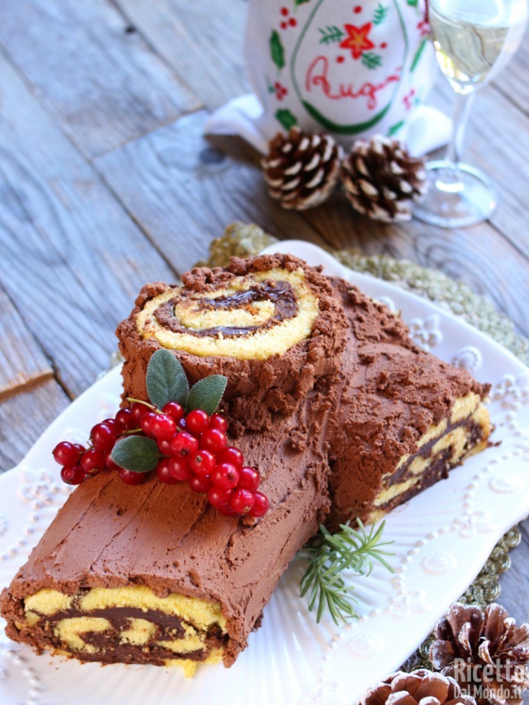 Ricetta del tronchetto al cioccolato di Natale