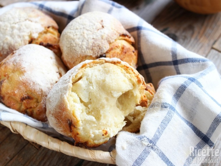 Ricetta panini di ricotta