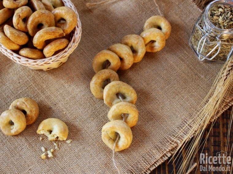 Tarallini pugliesi fatti in casa