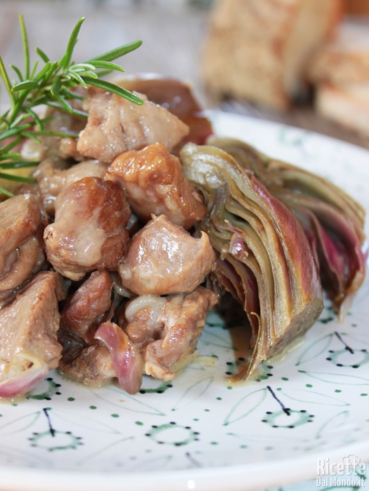 Come fare i bocconcini di agnello con carciofi