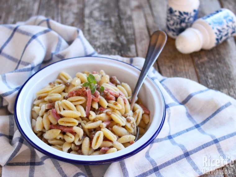 Pasta e lenticchie veloce