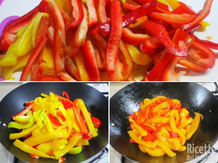 Pulire, tagliare e cuocere i peperoni