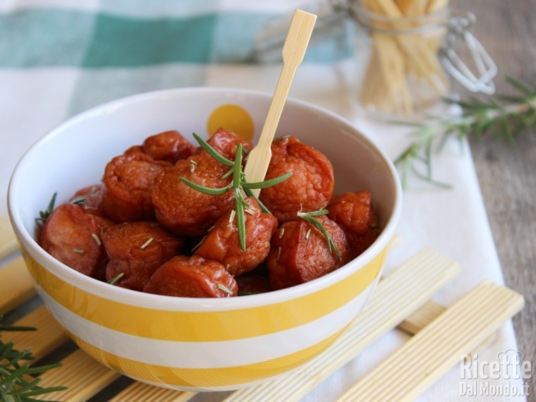 Ricetta wurstel al rosmarino