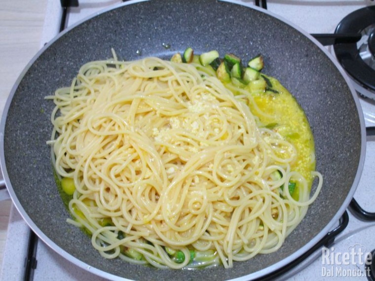 Carbonara di zucchine 8