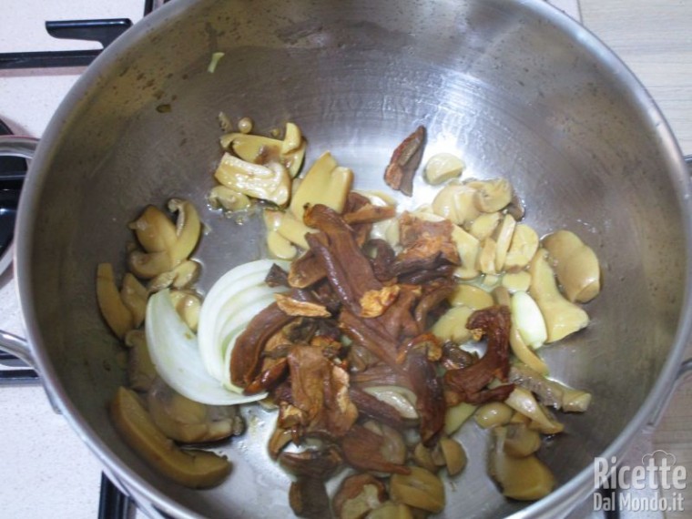 Maltagliati con i funghi 4