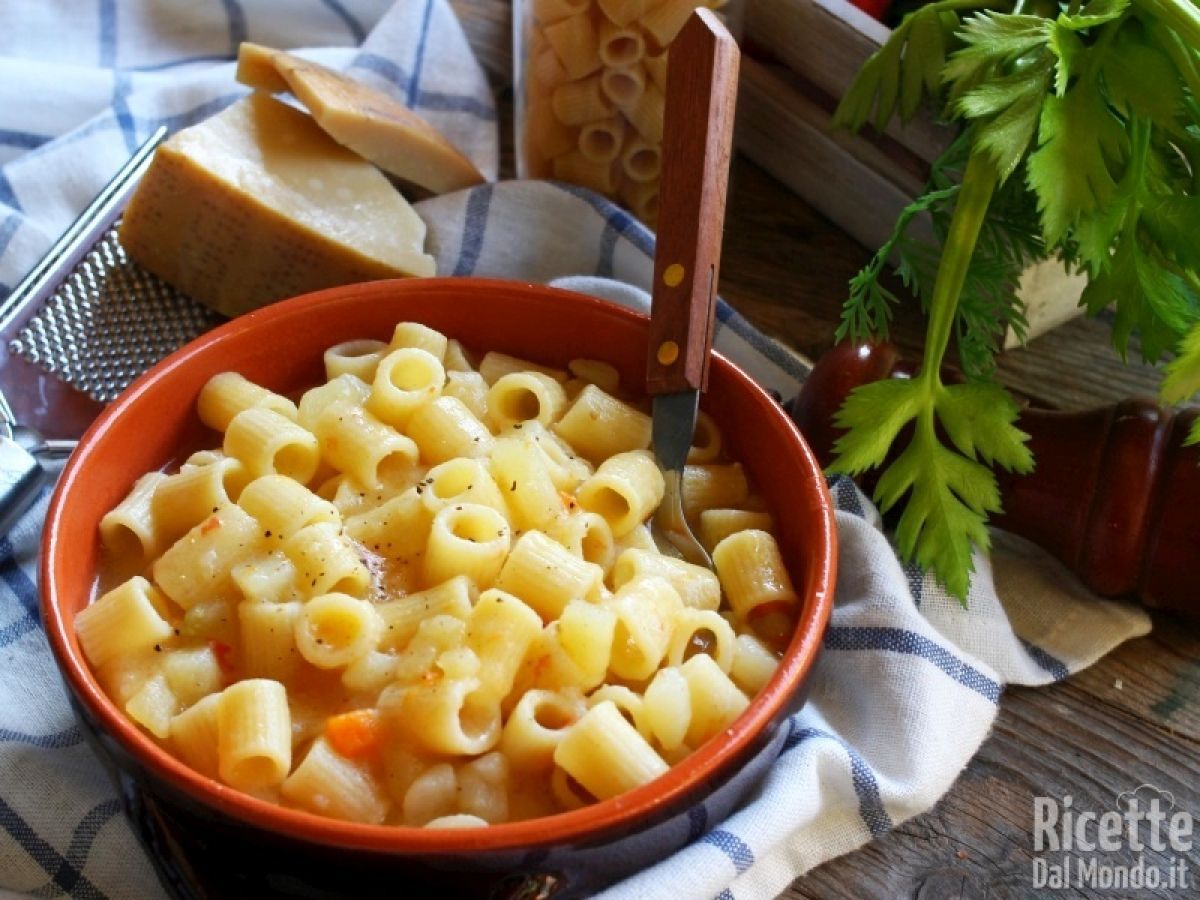 Pasta e patate cremosa. La ricetta napoletana originale!