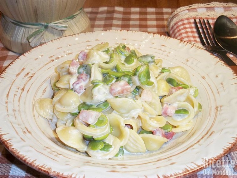 Pasta con le Fave