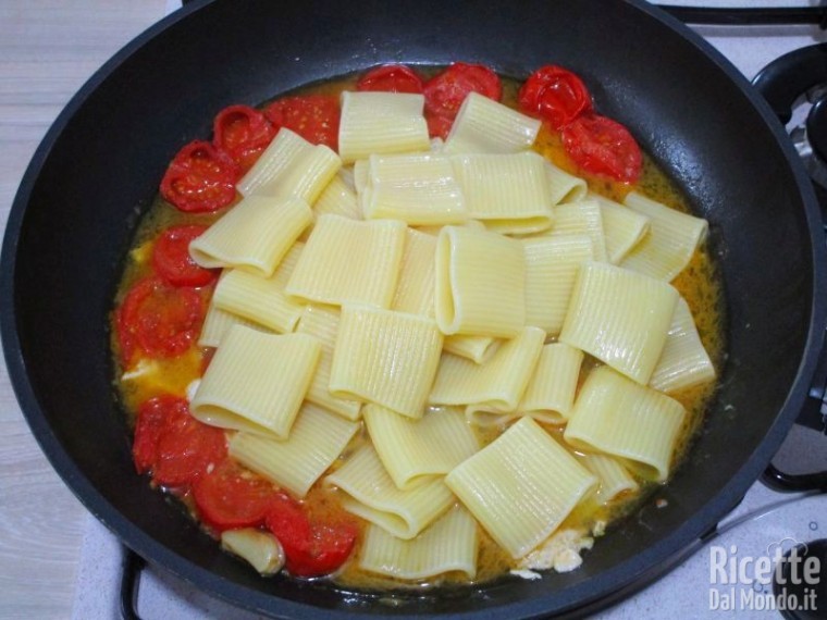 Mezzi paccheri al granchio 6