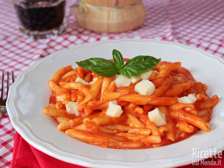Strozzapreti alla Sorrentina
