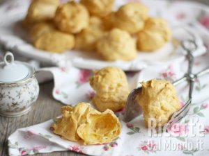 Pasta Choux (o Pasta Bignè), la base per bignè e zeppole