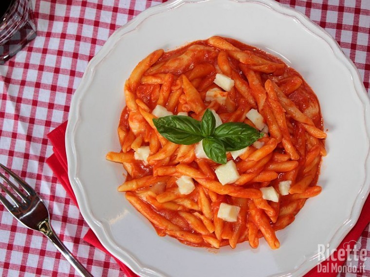 Ricetta per fare la pasta alla sorrentina