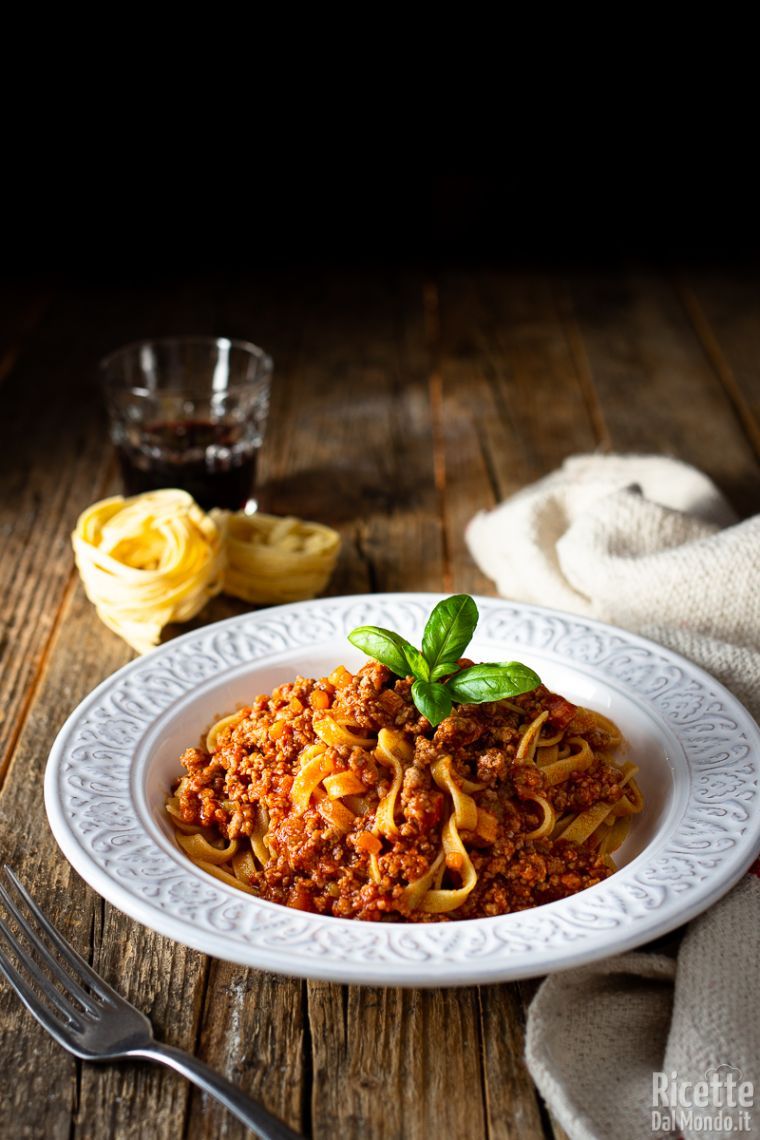 Ricetta tagliatelle ragù alla bolognese