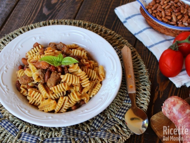 Pasta fagioli e salsiccia