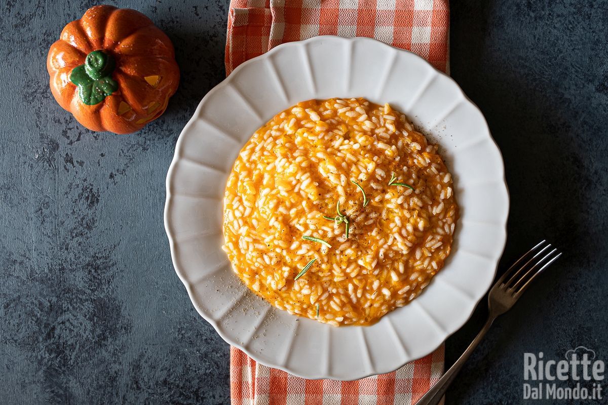Risotto alla zucca cremoso. La ricetta passo passo per farlo perfetto!