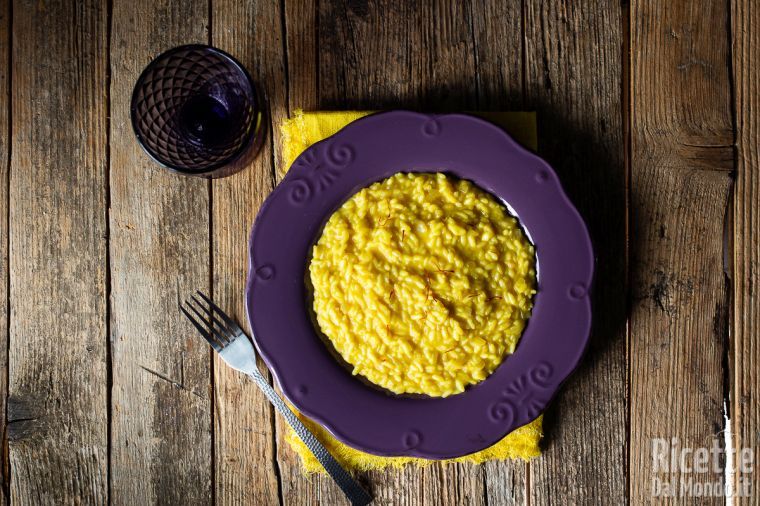 Risotto allo zafferano cremoso. La ricetta orginale!
