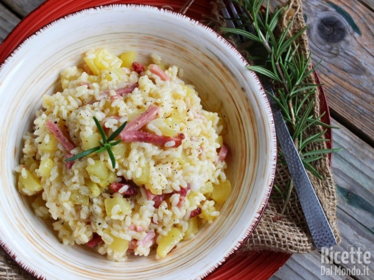 Ricetta risotto patate e speck