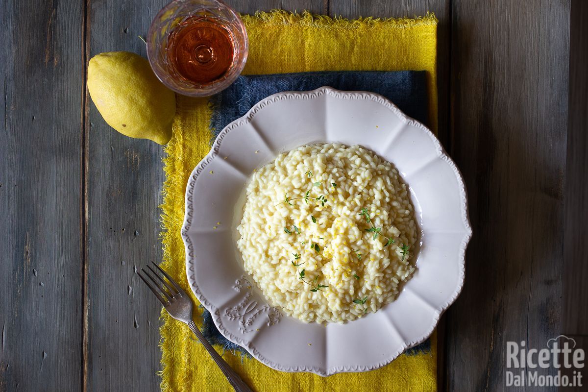 Risotto al limone. La ricetta semplice e veloce per farlo cremosissimo!